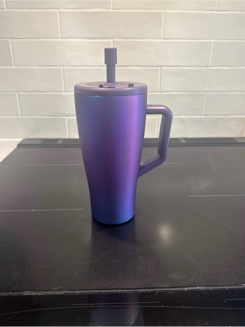 30 oz Dark Aura Brumate